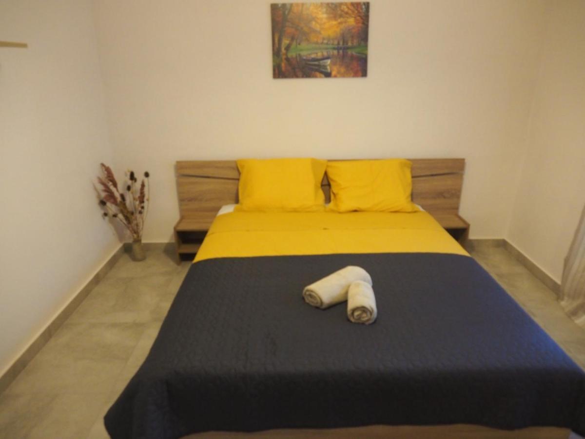 Apartments Dimitra Kanallaki Екстер'єр фото