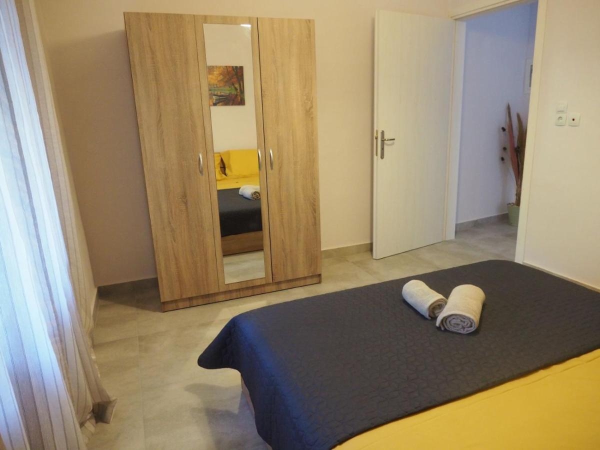 Apartments Dimitra Kanallaki Екстер'єр фото